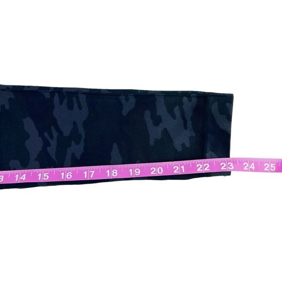 Spanx Camouflage Leggings Camo Black Gray Size Medium - Picture 4 of 7